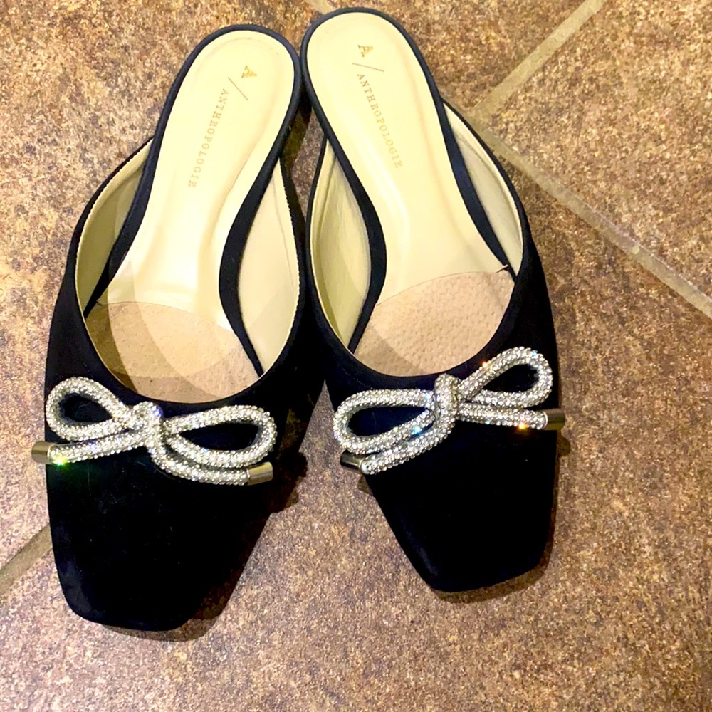 Only worn a handful of times I love these shoes but sadly they don’t fit me..